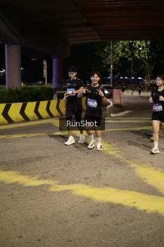 Runner Photo 4276767