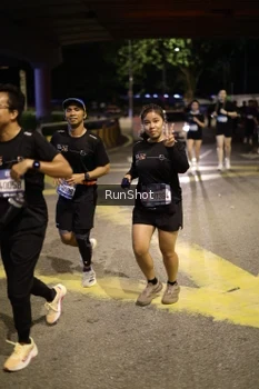 Runner Photo 4276789