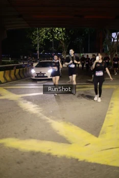 Runner Photo 4276797