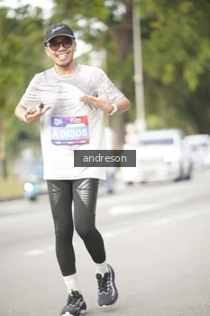 Runner Photo 4276799