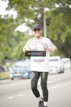 Runner Photo 4276806