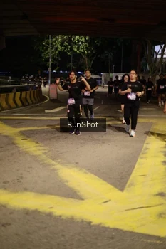 Runner Photo 4276849