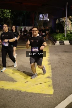 Runner Photo 4276891
