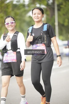 Runner Photo 4276895