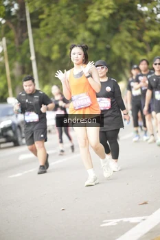 Runner Photo 4276992