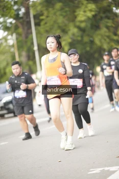 Runner Photo 4276995