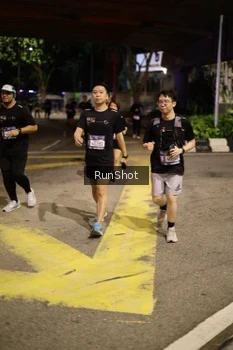 Runner Photo 4276998