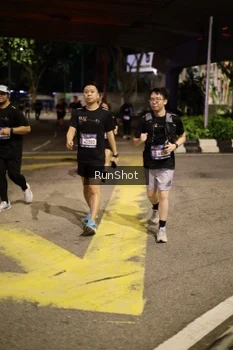 Runner Photo 4276999