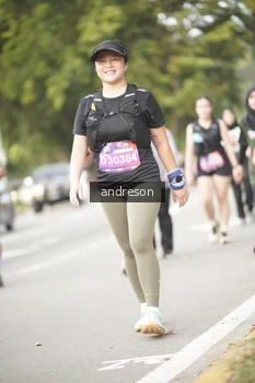 Runner Photo 4277015