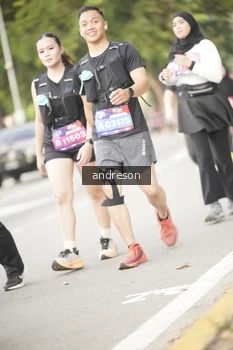 Runner Photo 4277024