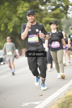Runner Photo 4277035