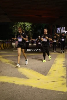 Runner Photo 4277073