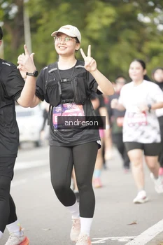 Runner Photo 4277111
