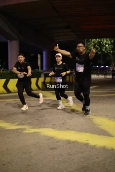 Runner Photo 4277126