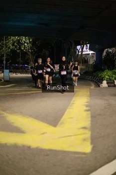 Runner Photo 4277149