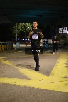 Runner Photo 4277210