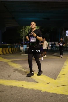 Runner Photo 4277213