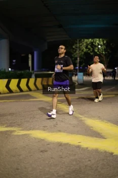 Runner Photo 4277214