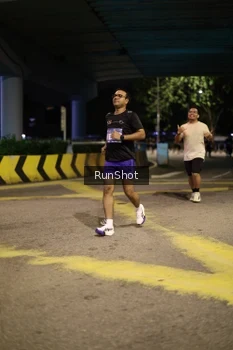 Runner Photo 4277215