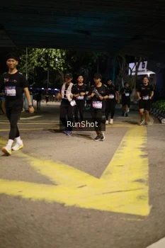 Runner Photo 4277280