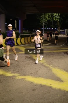 Runner Photo 4277501