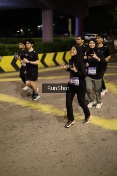 Runner Photo 4277530