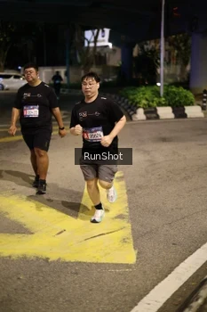 Runner Photo 4277543