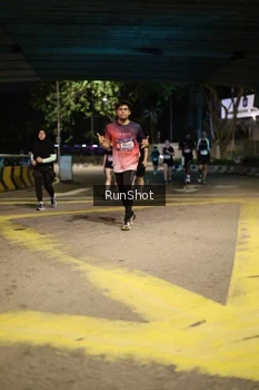 Runner Photo 4277566