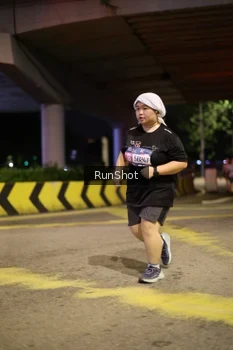 Runner Photo 4277654