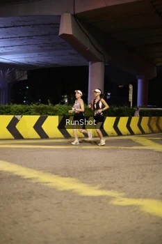 Runner Photo 4277658
