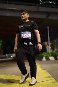 Runner Photo 4277705
