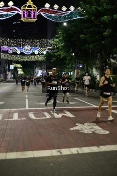 Runner Photo 4277799