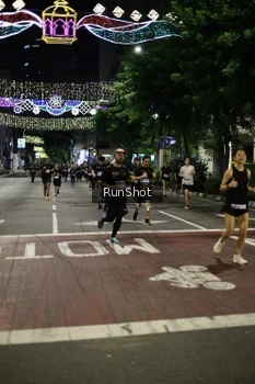 Runner Photo 4277801
