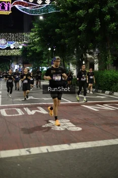 Runner Photo 4277812