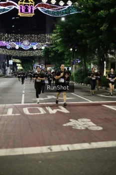 Runner Photo 4277816