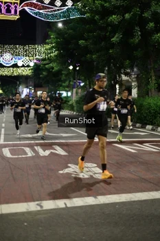 Runner Photo 4277823