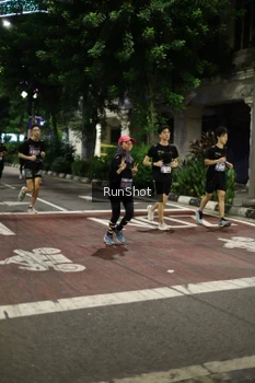 Runner Photo 4277857