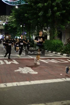 Runner Photo 4277861