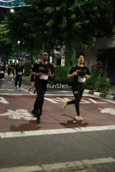 Runner Photo 4277875