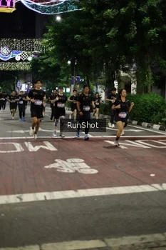 Runner Photo 4277877