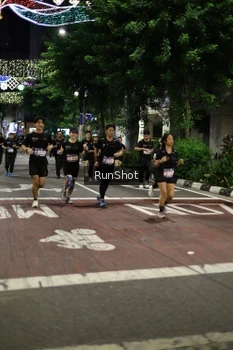 Runner Photo 4277881