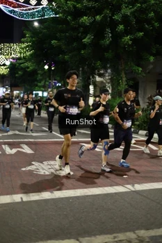Runner Photo 4277895