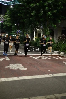 Runner Photo 4277912
