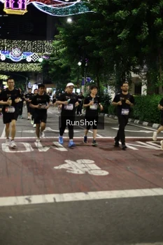 Runner Photo 4277913