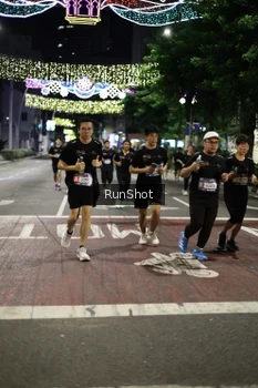 Runner Photo 4277914