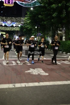 Runner Photo 4277916
