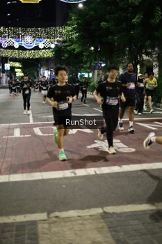 Runner Photo 4277956