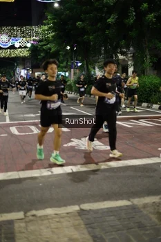 Runner Photo 4277964