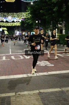 Runner Photo 4277969