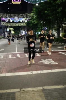 Runner Photo 4277974